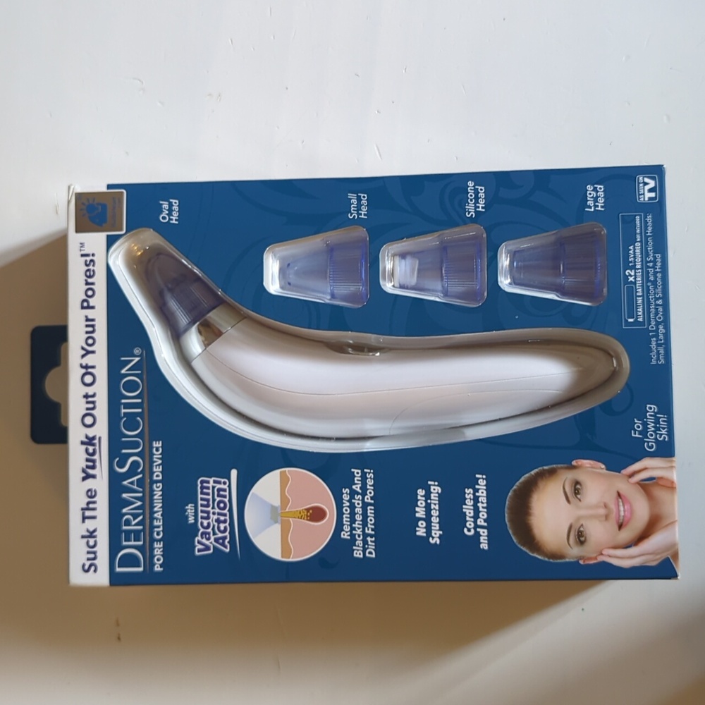 New DermaSuction Pore Cleansing Device